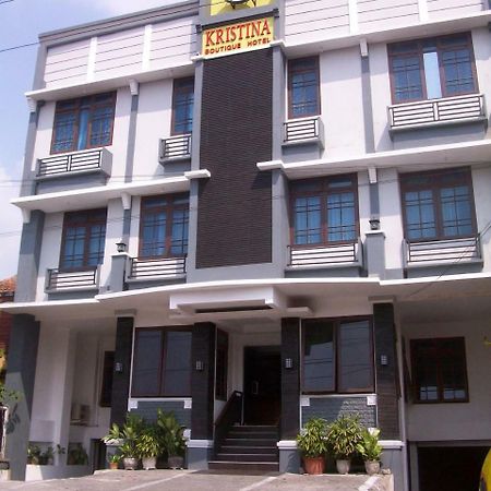 Hotel Kristina Malioboro Джокякарта Екстериор снимка